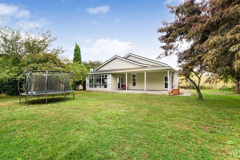 Photo of property in 1216 Rangiotu Road, Tiakitahuna, Palmerston North, 4477