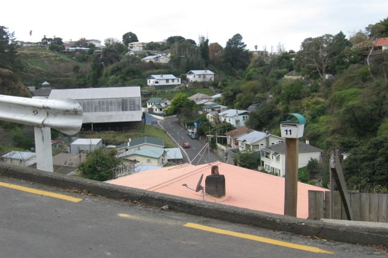 Photo of property in 11 Guys Hill Road, Hospital Hill, Napier, 4110