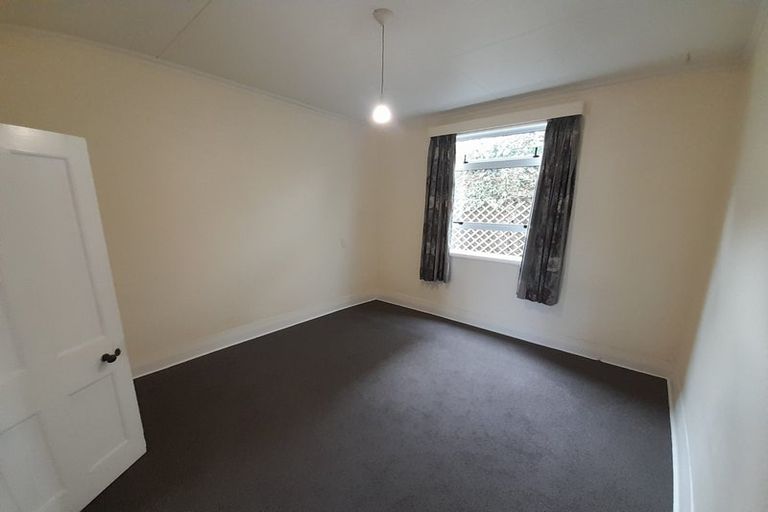 Photo of property in 9 Elm Row, Dunedin Central, Dunedin, 9016