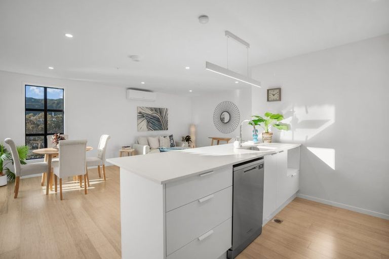 Photo of property in 24/200 Knights Road, Hutt Central, Lower Hutt, 5011