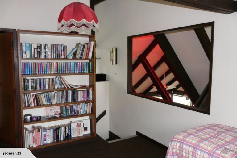 Photo of property in 5 Wairere Road, Bastia Hill, Whanganui, 4500