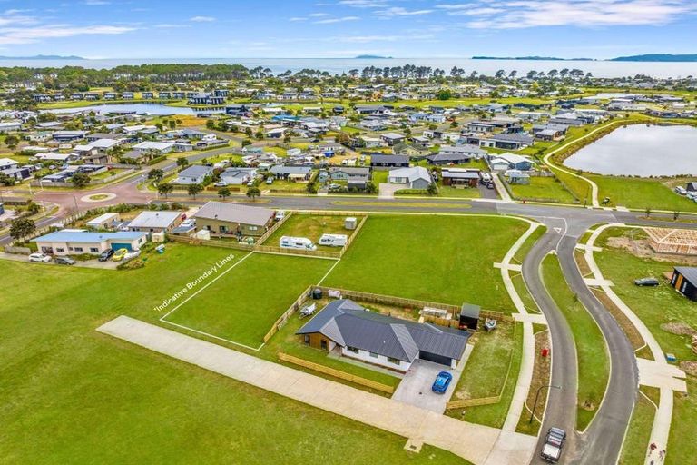 Photo of property in 4 Kotare Way, Matarangi, 3592