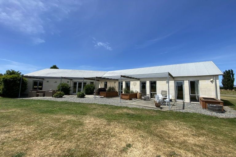 Photo of property in 70 Grays Road, Yaldhurst, Christchurch, 8042