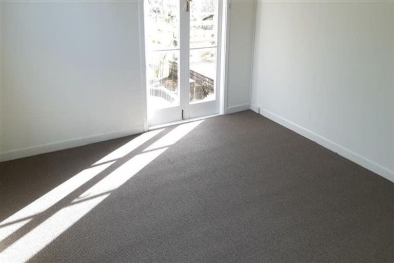 Photo of property in 396 Whitehills Road, Waitoki, Silverdale, 0994