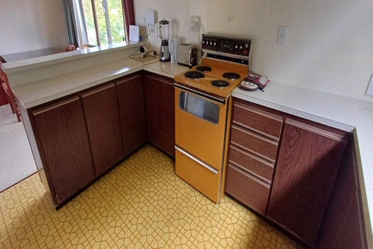 Photo of property in 145 Te Moana Road, Waikanae, 5036