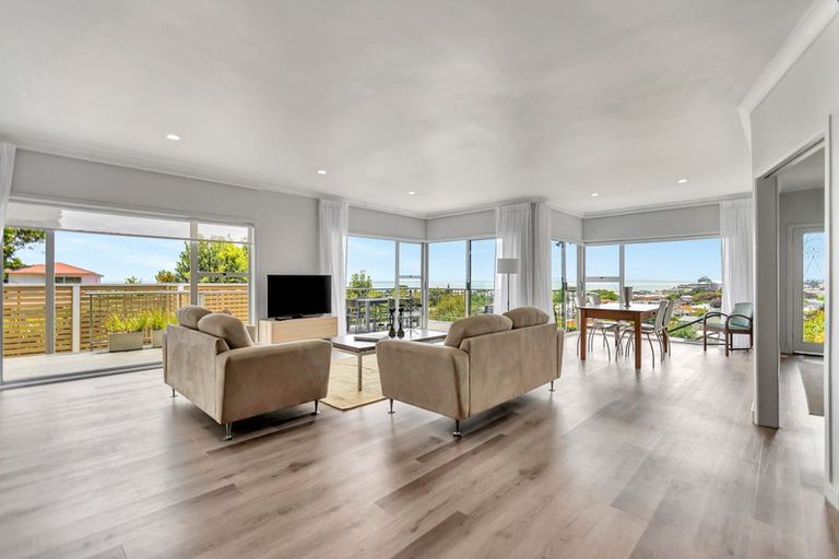 Photo of property in 155 Vivian Street, New Plymouth, 4310