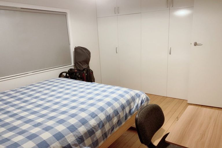 Photo of property in 2/134 Onewa Road, Northcote, Auckland, 0627