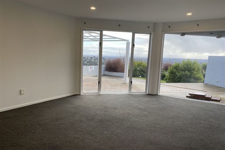 Photo of property in 87a Whaka Terrace, Huntsbury, Christchurch, 8022