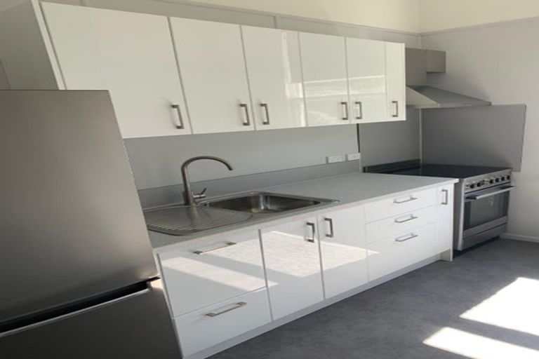 Photo of property in 1/8 Waipapa Road, Hataitai, Wellington, 6021