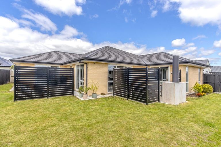Photo of property in 9 Whincops Road, Halswell, Christchurch, 8025