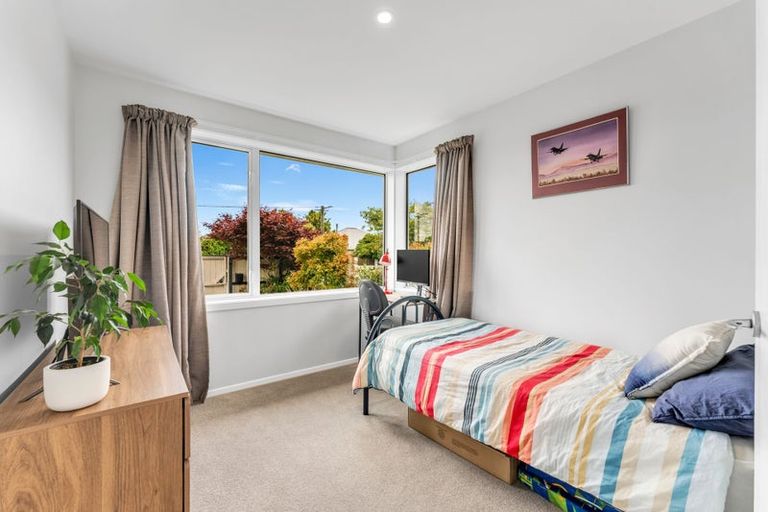 Photo of property in 1/14 Donegal Street, Belfast, Christchurch, 8051