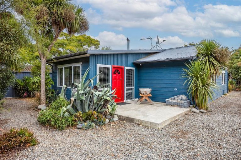 Photo of property in 20 Ferry Road, Woodend Beach, Kaiapoi, 7691