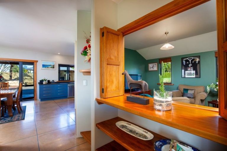Photo of property in 67 Wilson Road, Urenui, 4375