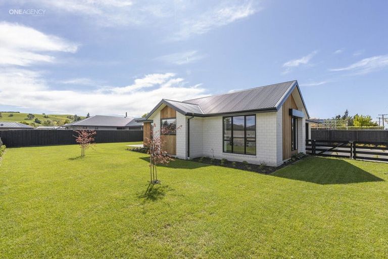 Photo of property in 69 Courage Road, Amberley, 7410