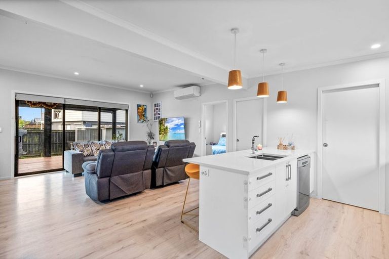 Photo of property in 92 Dominion Road, Papakura, 2110