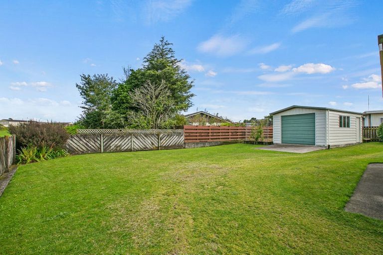 Photo of property in 2/38 Waimea Street, Westown, New Plymouth, 4310
