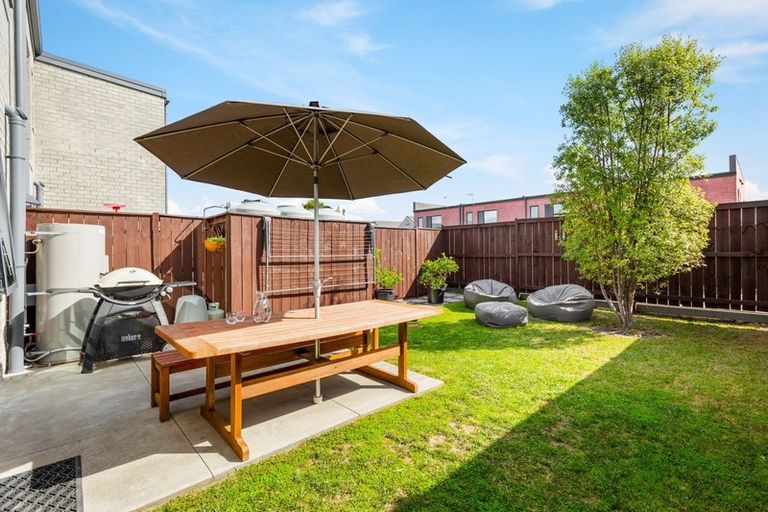 Photo of property in 22 Flounder Road, Hobsonville, Auckland, 0616