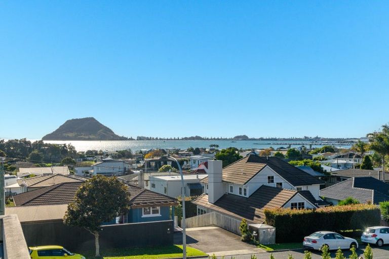 Photo of property in 21b Seaview Road, Otumoetai, Tauranga, 3110