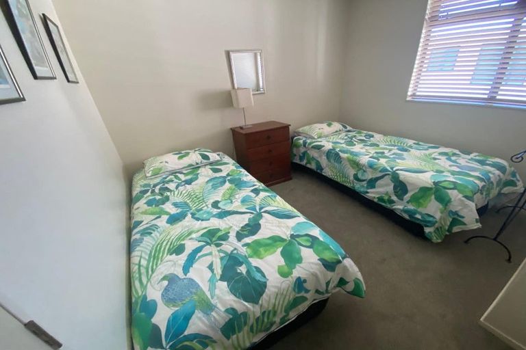 Photo of property in Capri Apartments, 5 The Mall, Mount Maunganui, 3116