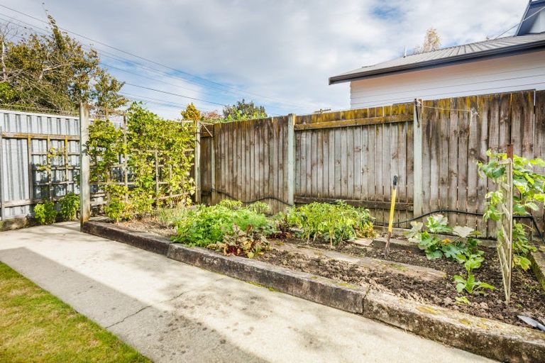 Photo of property in 54 Te Awe Awe Street, Hokowhitu, Palmerston North, 4410