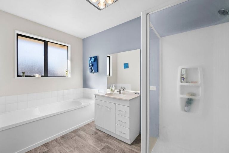 Photo of property in 47 Mcmurdo Street, Tinwald, Ashburton, 7700