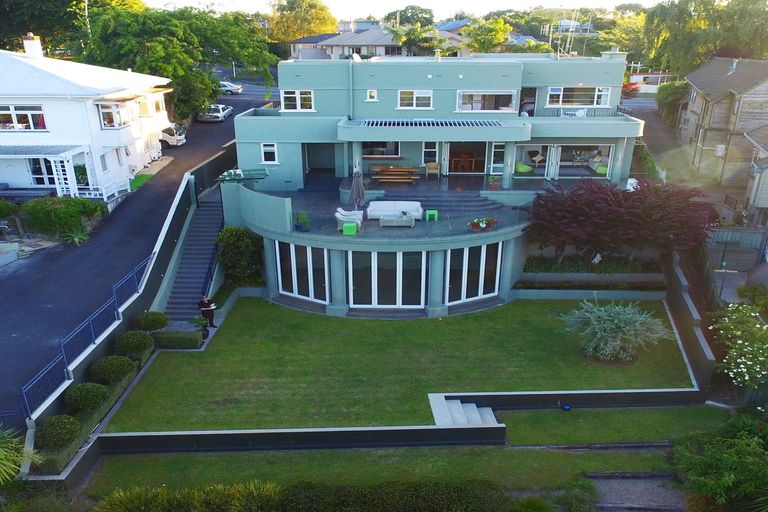 Photo of property in 1212 Victoria Street, Whitiora, Hamilton, 3200
