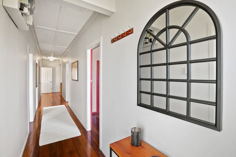 Photo of property in 143 Ngamotu Road, Spotswood, New Plymouth, 4310