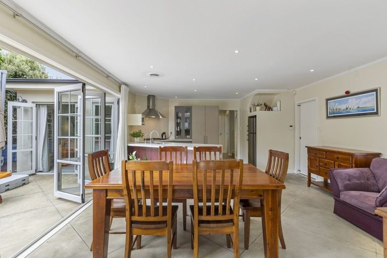 Photo of property in 18a Clarke Road, Onehunga, Auckland, 1061