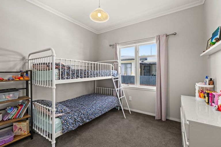 Photo of property in 44 Coverdale Street, Onekawa, Napier, 4110