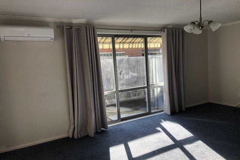 Photo of property in 1/54a Dallington Terrace, Dallington, Christchurch, 8061