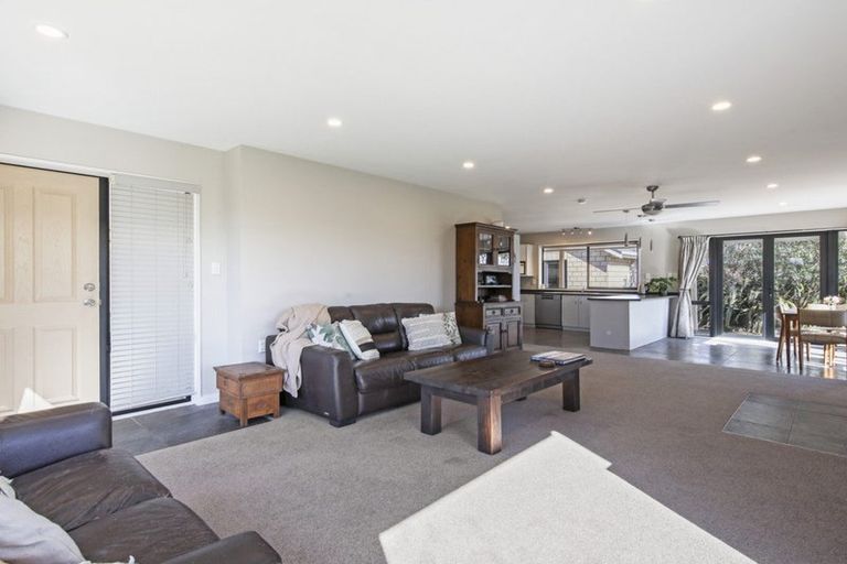 Photo of property in 1 Broadmeadows Drive, Darfield, 7510