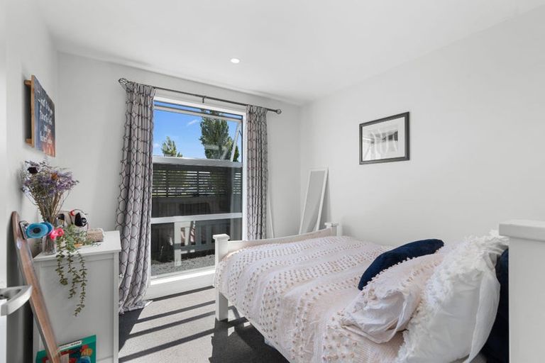 Photo of property in 27 Caulfield Avenue, Halswell, Christchurch, 8025