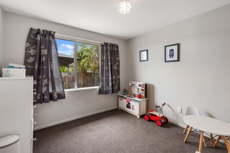 Photo of property in 4 Thorness Street, Avondale, Christchurch, 8061