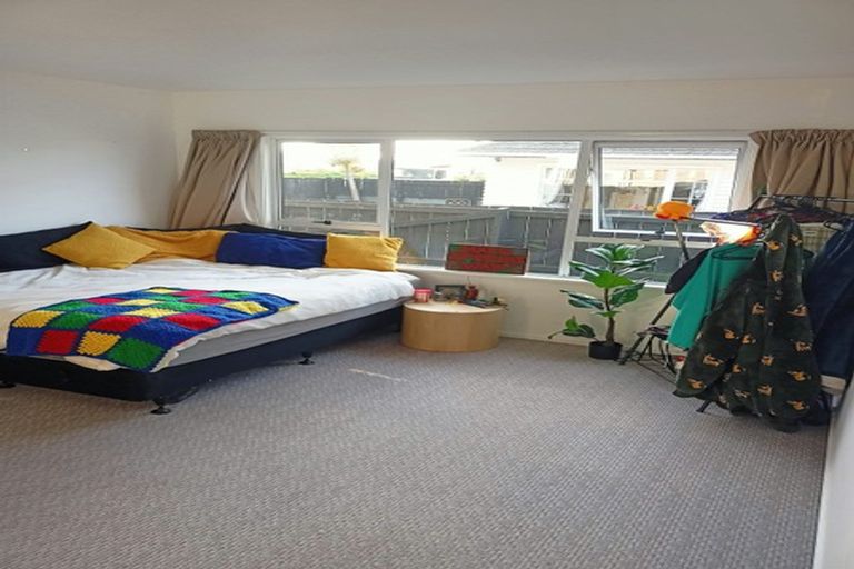Photo of property in 24 Roberts Road, Hei Hei, Christchurch, 8042