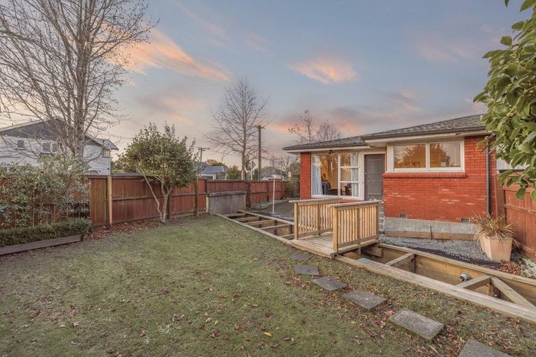 Photo of property in 1/24 Scotston Avenue, St Albans, Christchurch, 8052