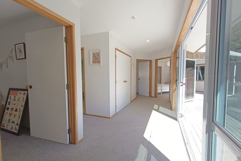 Photo of property in 16a Russell Drive, Oakura, 4314