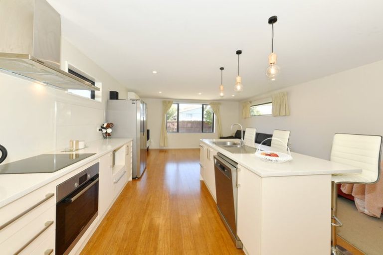 Photo of property in 3b Dickson Crescent, Hornby, Christchurch, 8042