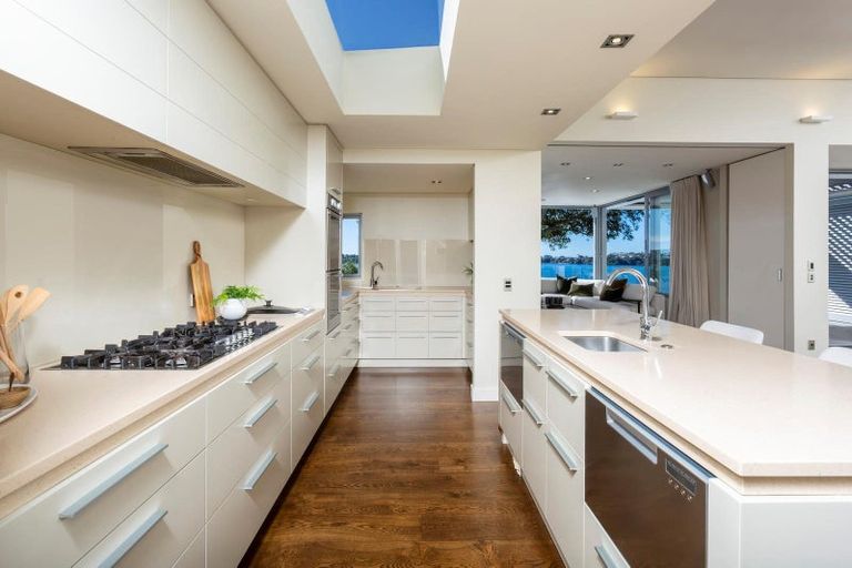 Photo of property in 15 Lake View Road, Takapuna, Auckland, 0622