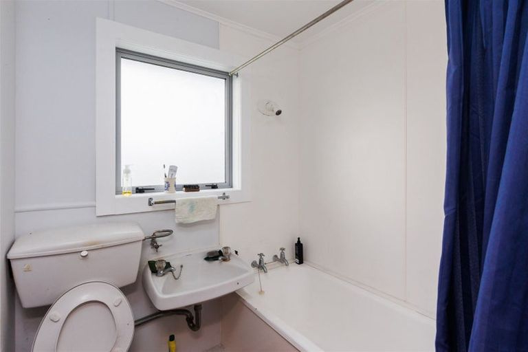 Photo of property in 8-10 Opie Place, Highbury, Palmerston North, 4412