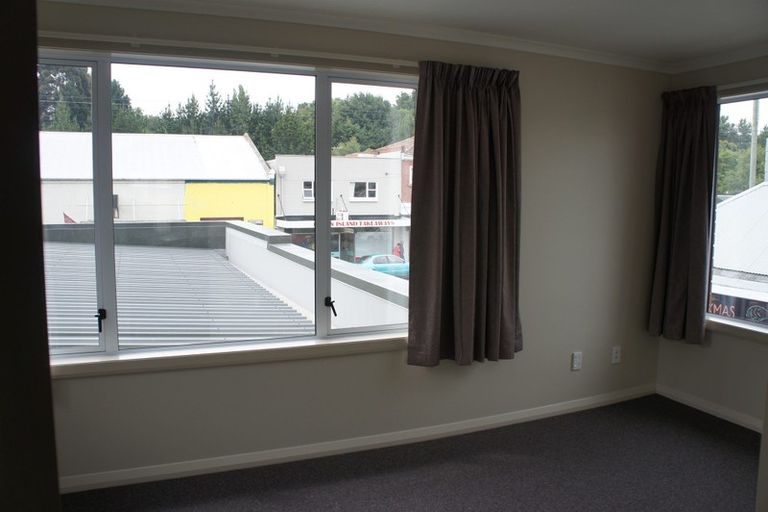 Photo of property in 214 Main South Road, Green Island, Dunedin, 9018