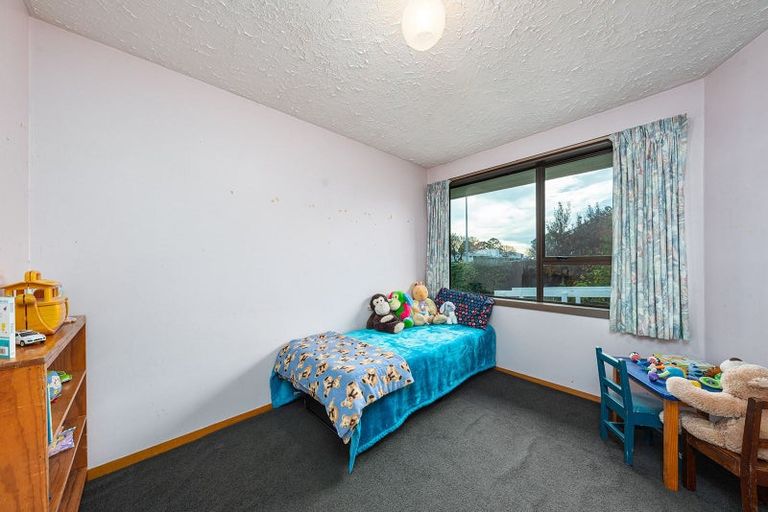 Photo of property in 100 Farrington Avenue, Bishopdale, Christchurch, 8053