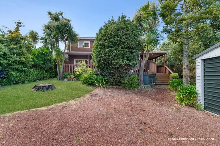 Photo of property in 64 Seabrook Avenue, New Lynn, Auckland, 0600