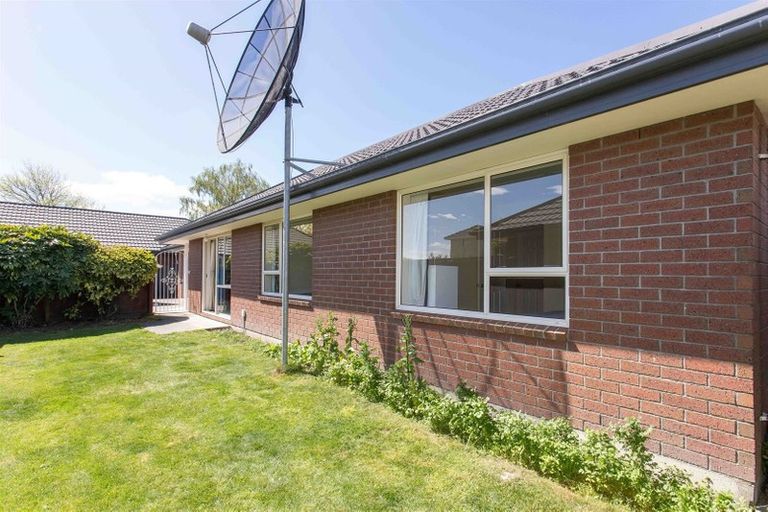 Photo of property in 3/76 Gilberthorpes Road, Hei Hei, Christchurch, 8042