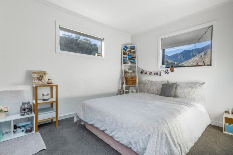Photo of property in 96 Risinghurst Terrace, Lower Shotover, Queenstown, 9304