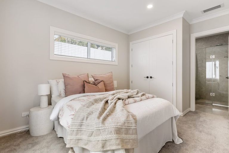 Photo of property in 32 Rahui Road, Greenhithe, Auckland, 0632