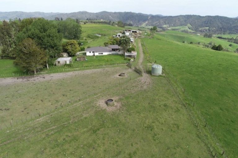 Photo of property in 229 Pakaru Road, Kawakawa, 0282
