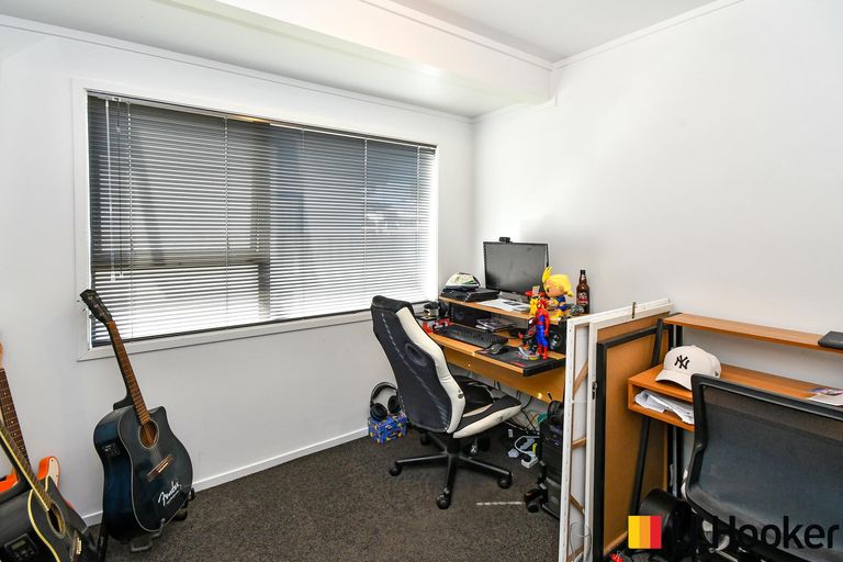 Photo of property in 2/2 Short Street, Papakura, 2110