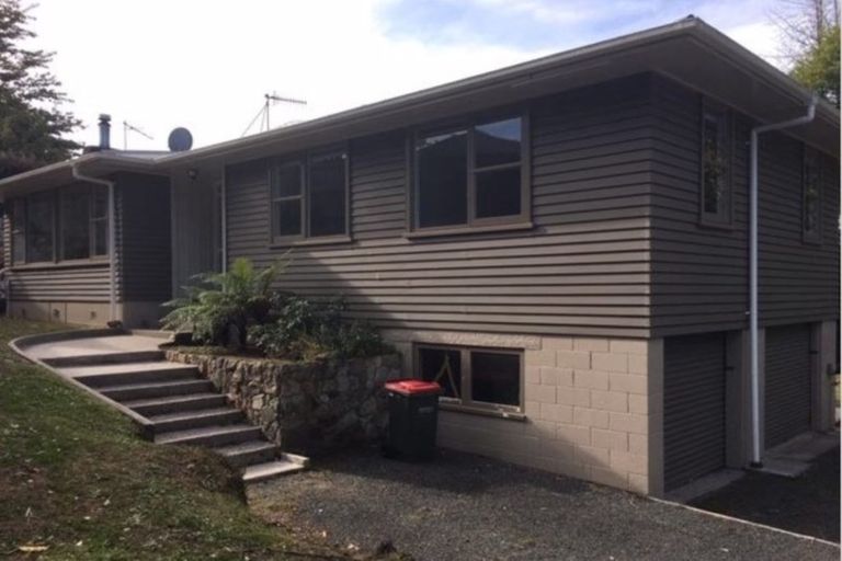 Photo of property in 8a Wharepaina Crescent, Springfield, Rotorua, 3015