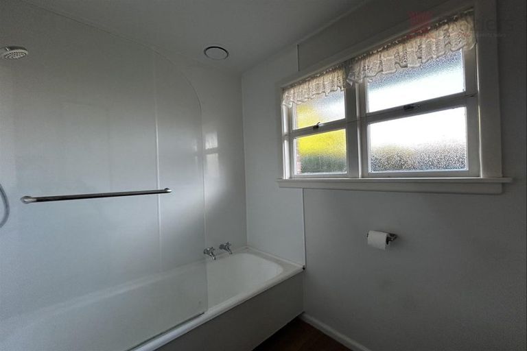 Photo of property in 100a Mandeville Street, Riccarton, Christchurch, 8011