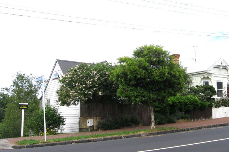 Property details for 37 Brighton Road, Parnell, Auckland, 1052